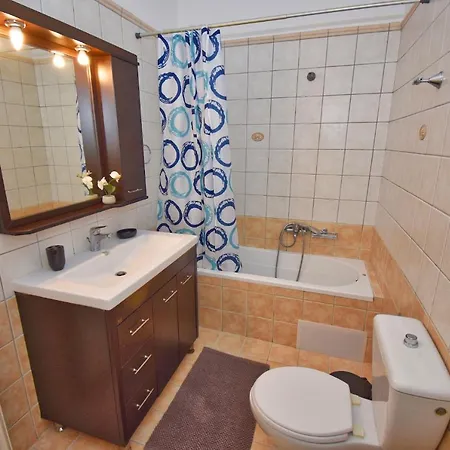 Appartamento Lazareto Seaview - High Speed Wifi Alykes Potamou